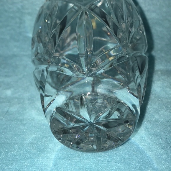 VINTAGE crystal hand-cut vase made in Poland - Picture 4 of 7
